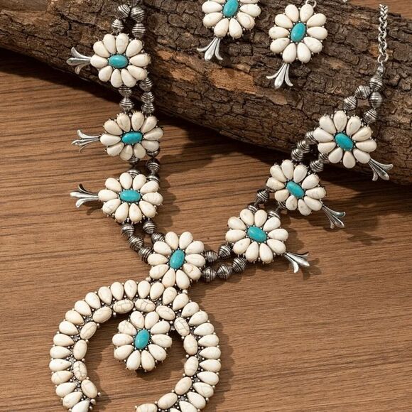 Silver Turquoise Western Squash Blossom Necklace & Earring Set - Picture 4 of 6